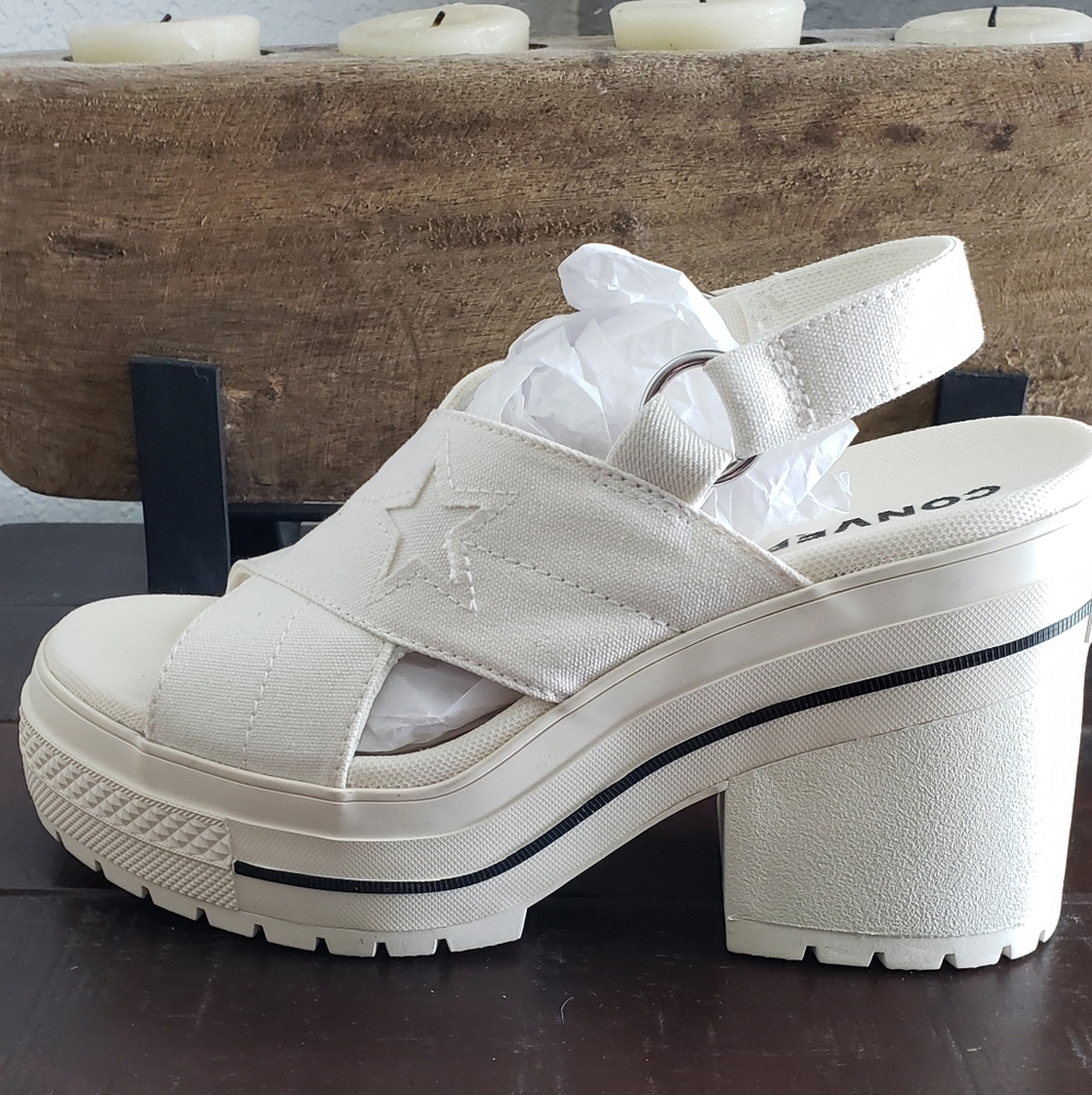 NWT- Converse platform sandals - Picture 2 of 7